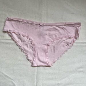 🌸 
Laura Ashley Pink Lace-Trim Panties